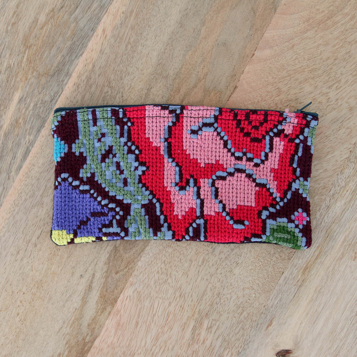 Embroidered Pouch (Slim)